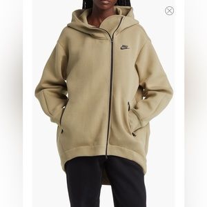 NWT! Nike Sportswear Women's Tech Fleece Oversized Full-Zip Hoodie Cape XL Olive